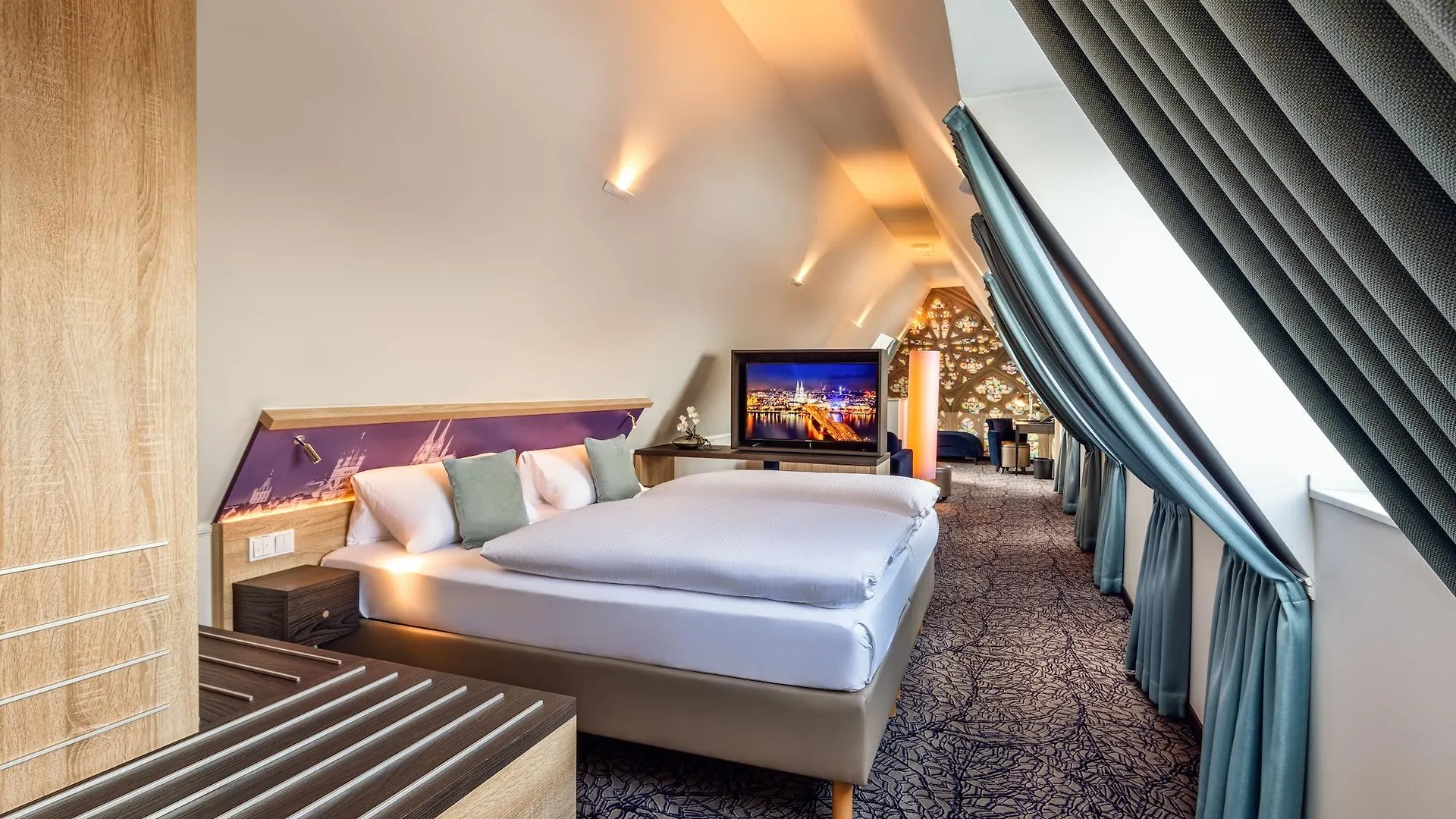 CityClass Hotel Residence am Dom Colonia 4*,